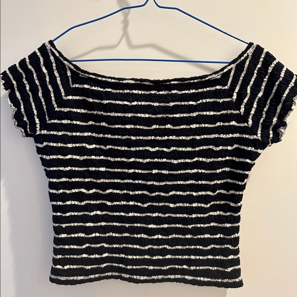 striped shirt - Picture 2 of 5